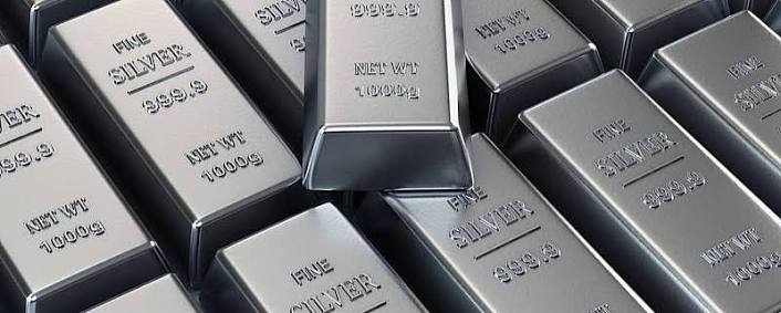 白银期货持仓止跌回升，短线资金开始布局反弹机会